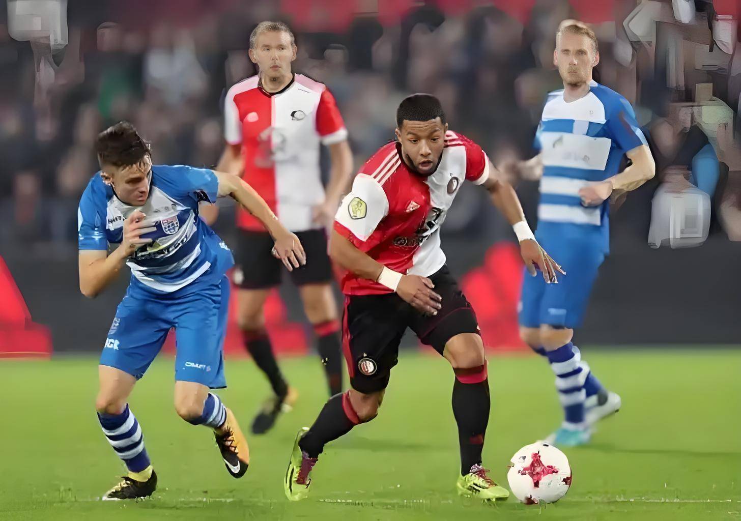 头球扭转战 头球扭转战