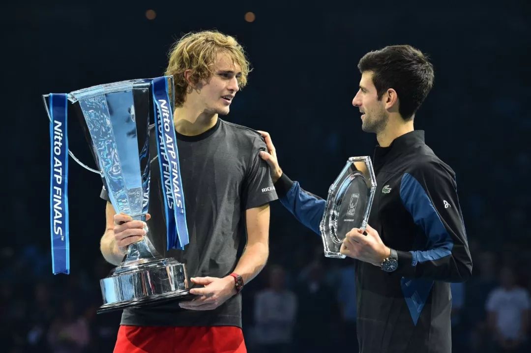 自己不仅是 自己不仅是